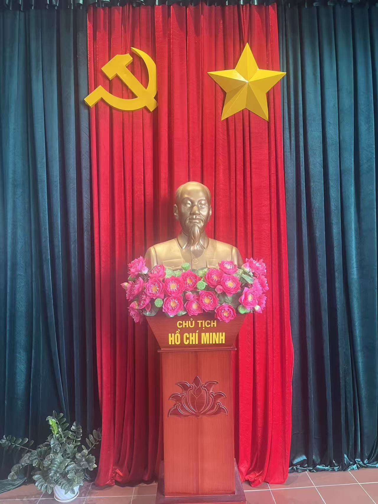 走进越南  庆祝中越建交76周年文化艺术交流展中国书画万里行  系列报道（五）-图片7